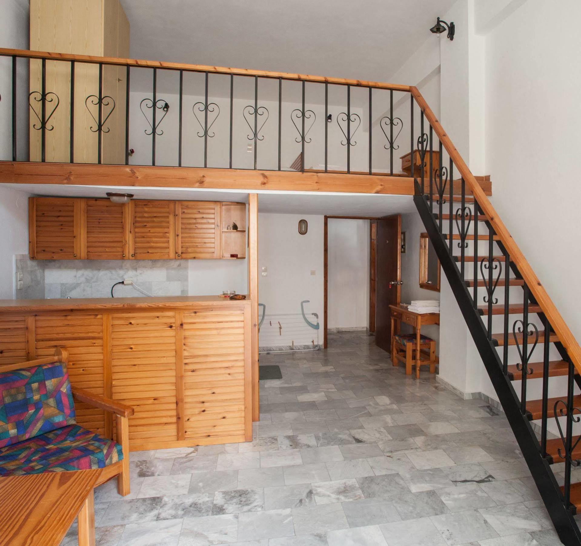 Artemis Studios Agia Roúmeli Exterior foto